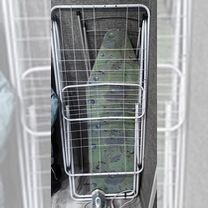 Гладильная доска, утюг и сушилка для белья