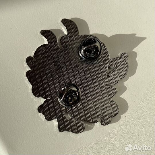 Недзуко Камадо пин/значок Клинок