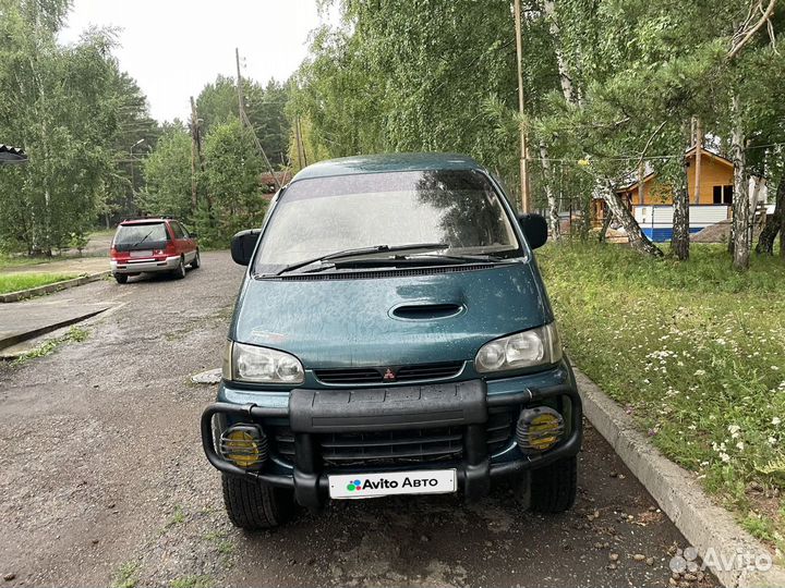 Mitsubishi Delica 2.8 AT, 1996, 250 000 км