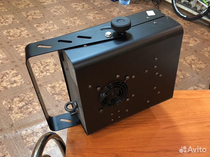 Прибор для светового эффекта