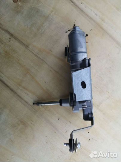 Мотор дворника двери багажника Nissan Leaf