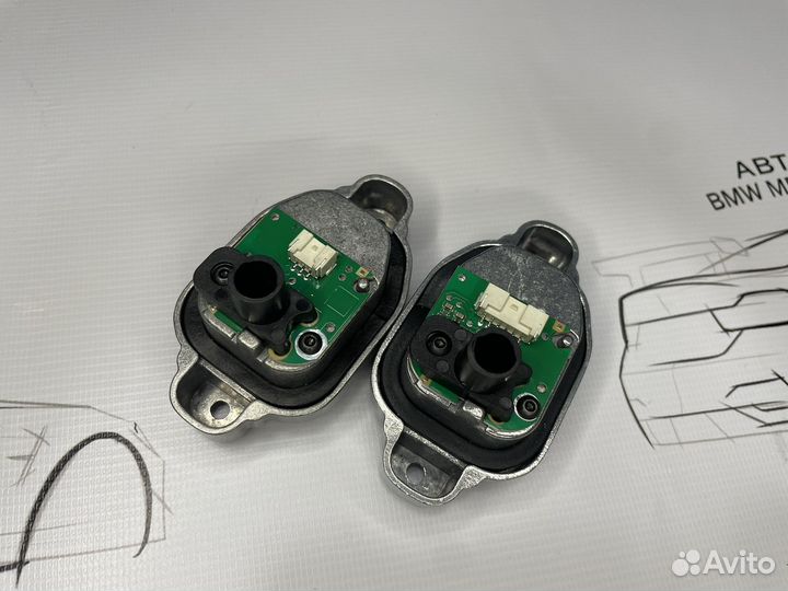 Блок ангельских глазок фар BMW F30 рестайлинг LED