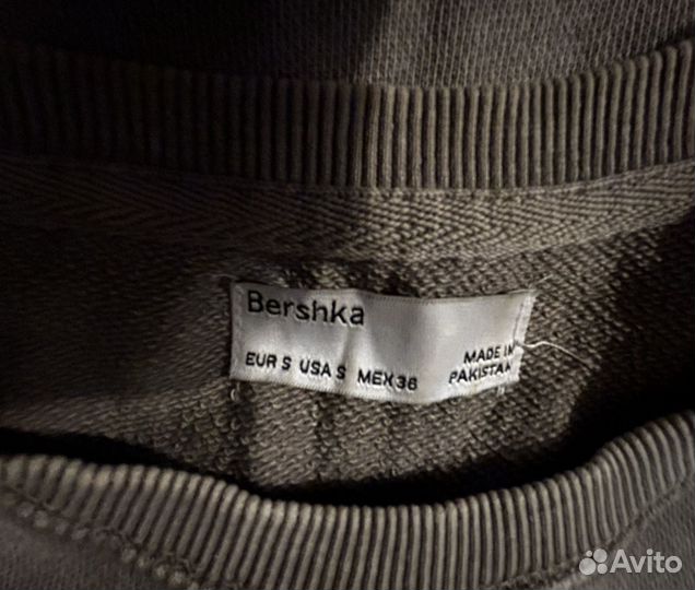 Футболка Bershka