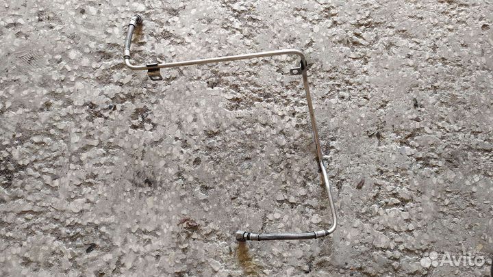 Трубка питания турбины Фольксваген Пассат б5