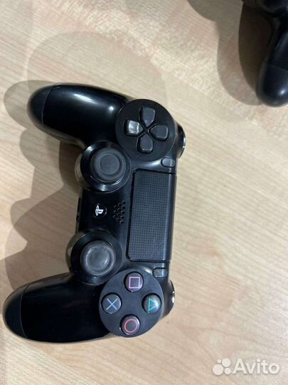 Геймпад PS4, в наличии 5 шт