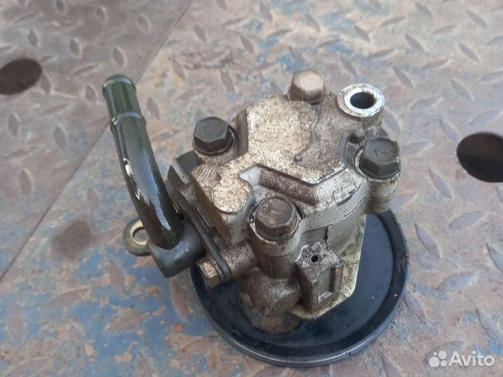 Насос гура nissan almera classic