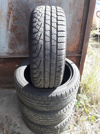 Pirelli Cinturato P1 215/45 R18