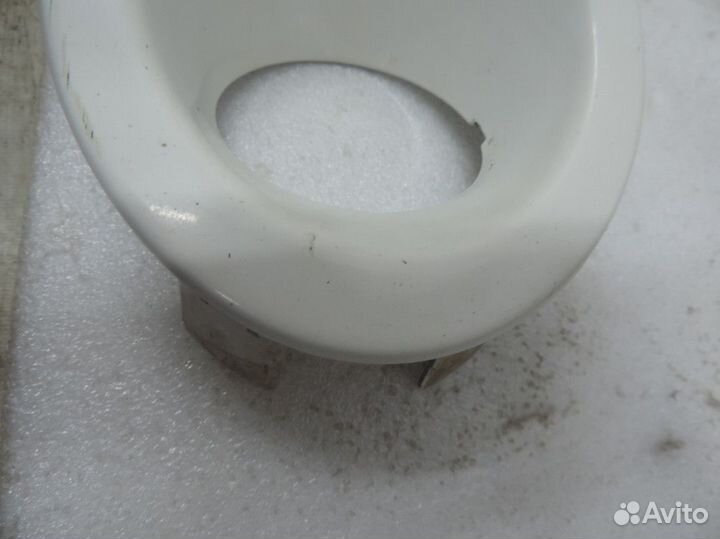 Рамка противотуманной фары левая Land Rover Freela