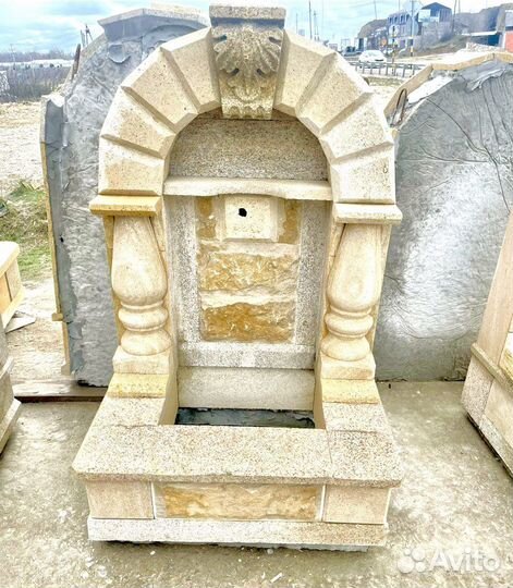 Родники из природного камня