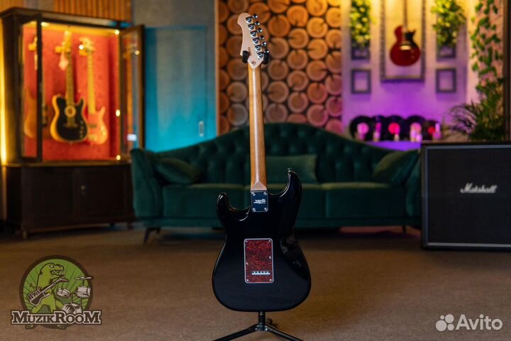 Электрогитара Jet JS-300 BK