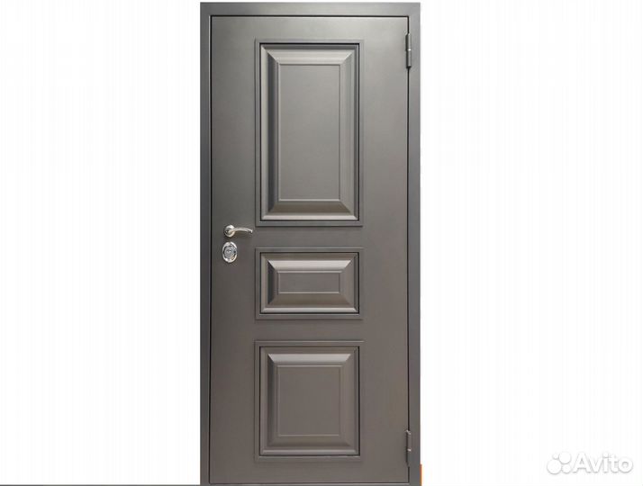 Двери входные металлические с отделкой