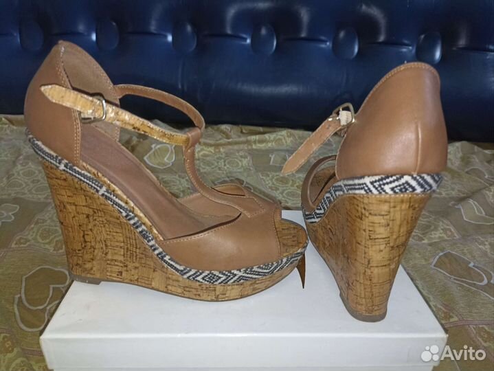 Обувь женская 37 размер бу