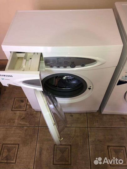 Стиральная машина samsung4kg Узкая
