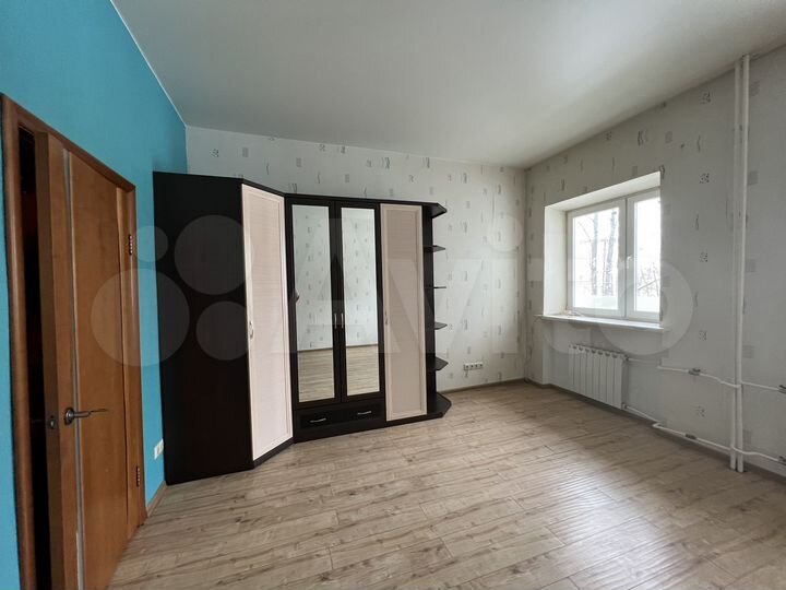 3-к. квартира, 94,3 м², 2/3 эт.