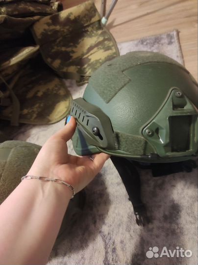 Каска размер М