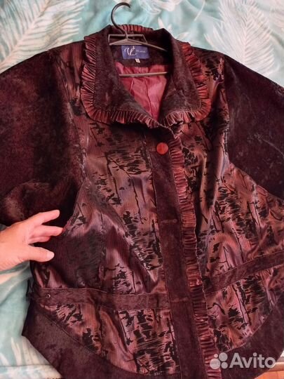 Куртка демисезонная очень красивая женская 58-60
