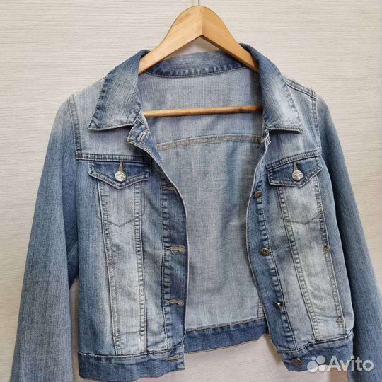 Джинсовая куртка женская
