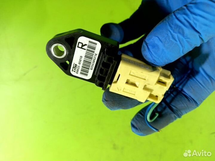 Датчик удара для Toyota Avensis