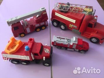 Коллекция пожарных машин (пластик) в подарок книга
