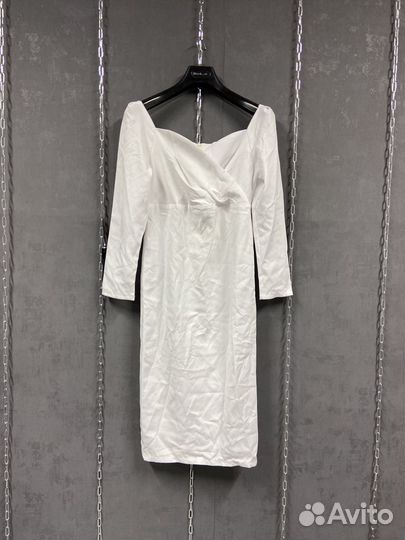 Платье белое 46