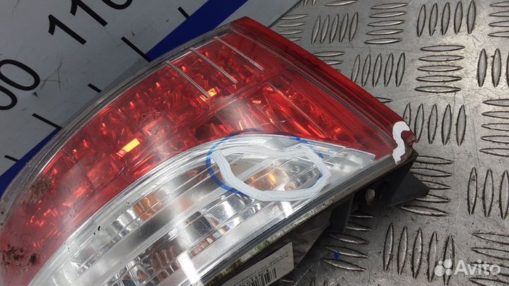 Фонарь 8156005190 Toyota Avensis T27 (2009-2011)