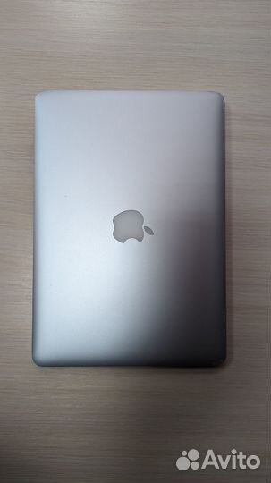 MacBook Pro 13 2015 i5/8gb/256gb