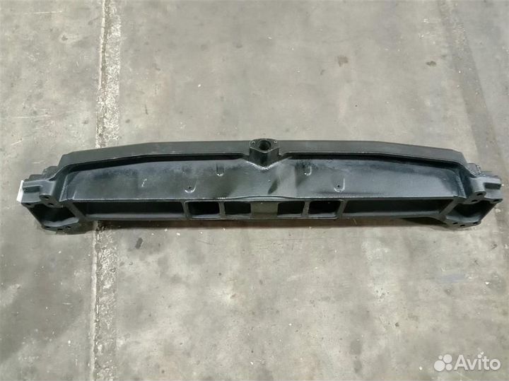 Балка поперечная передняя Volvo FM-truck 21718915