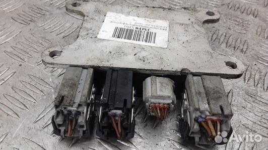 Блок управления форсунками lexus LS 4 (3MF08XP01)