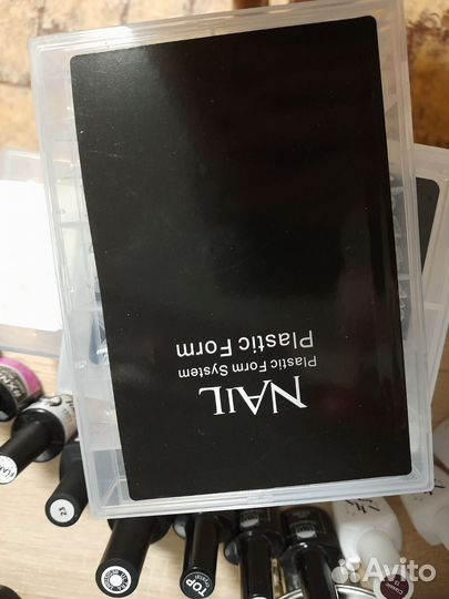 Гелевые типсы и верхние формы для наращивания