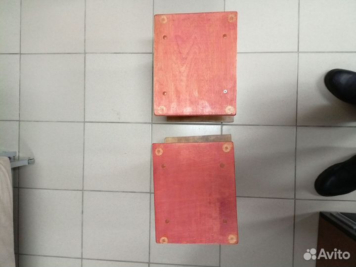 Стойки для акустики