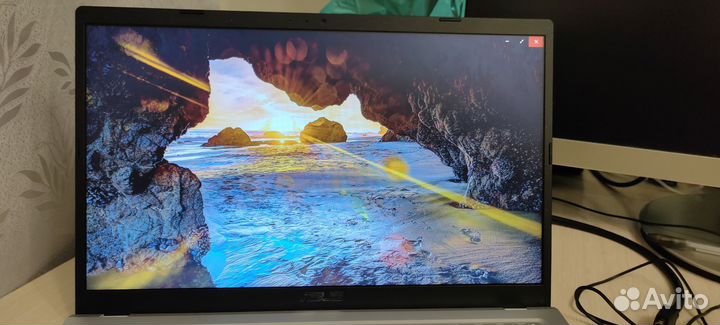 Ноутбук asus r565j