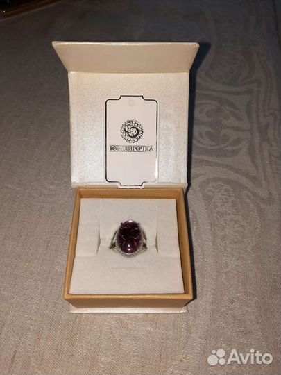 Серебряное кольцо женское