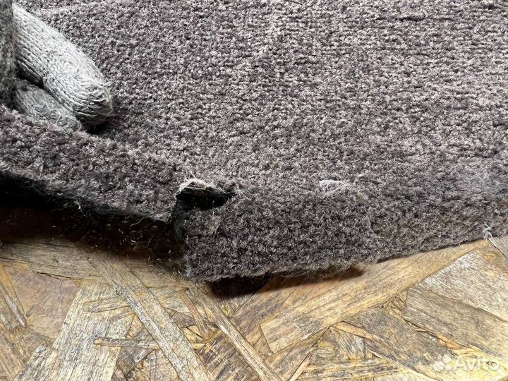 Обшивка отсека багажника левая Land Rover