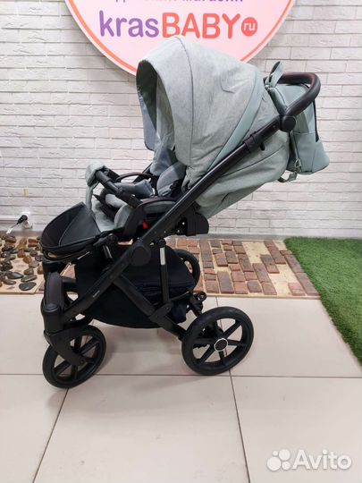 Коляска новая, эффектная Bexa Ideal 2в1