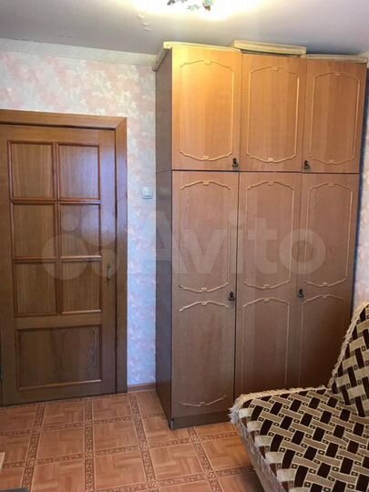 4-к. квартира, 80 м², 8/8 эт.