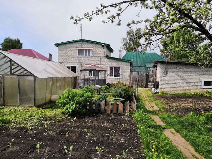 Дом 139,5 м² на участке 28 сот.