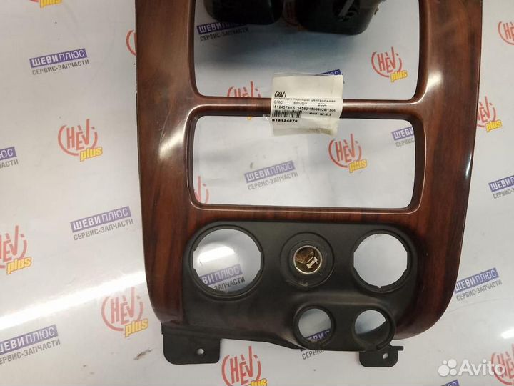 Накладка торпеды центральная GMC Envoy