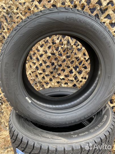 Nokian Tyres Hakkapeliitta R2 205/55 R16 94R