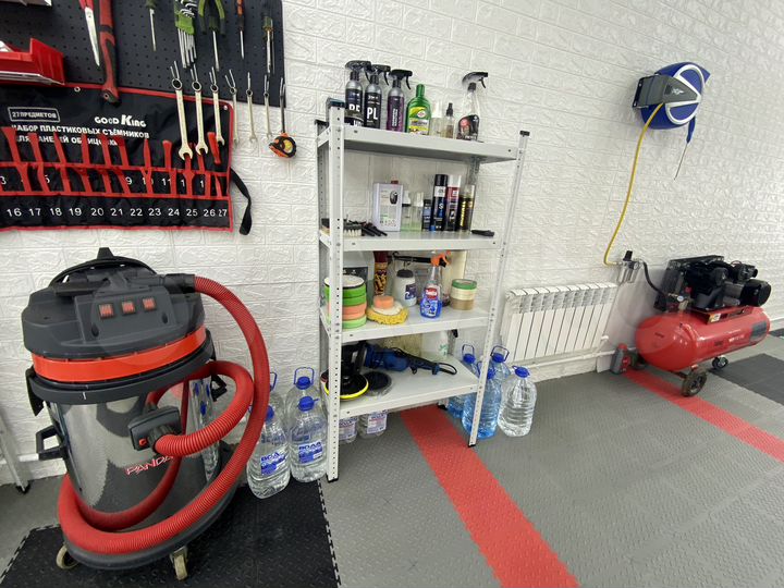 Гараж, > 30 м²