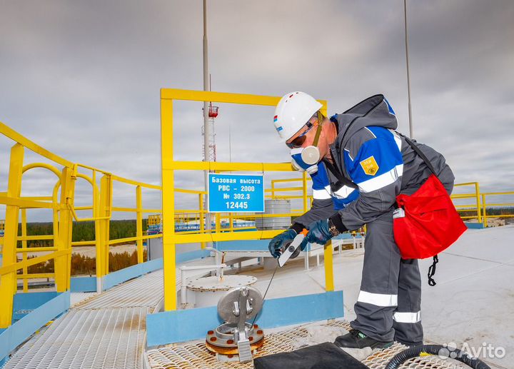 Оператор товарный