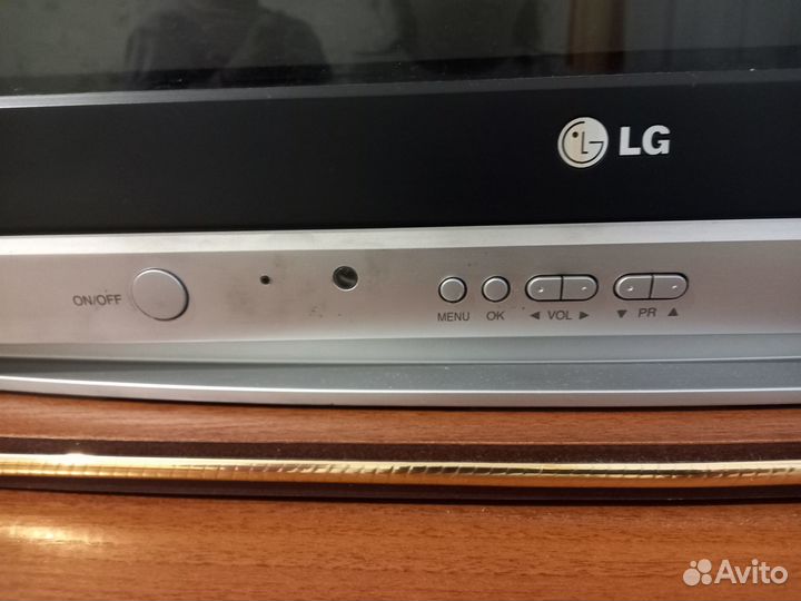 Телевизор lg б/у