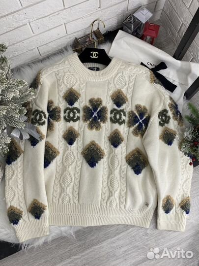 Свитер chanel