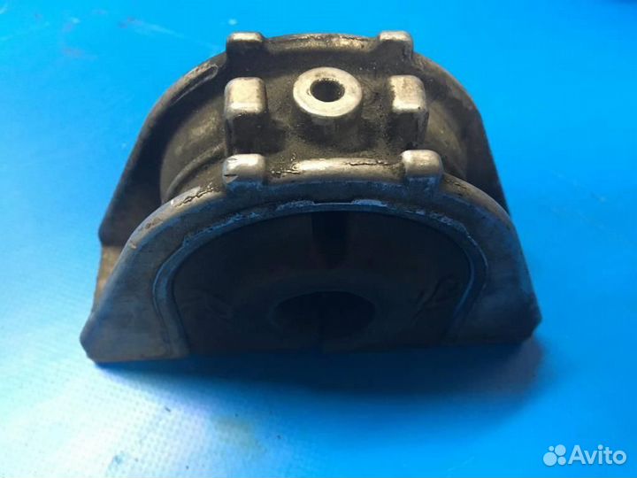 Кронштейн стабилизатора передний BMW 5-серия E60