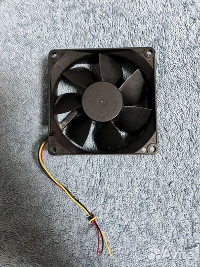 Вентилятор охлаждения для пк