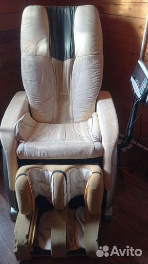 Массажёрное кресло