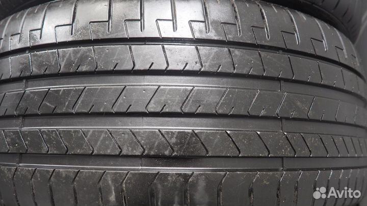 Pirelli P Zero 275/40 R22 и 315/35 R22