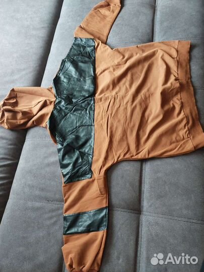 Спортивный костюм женский