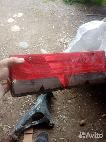 Задняя фара Тонар 24В