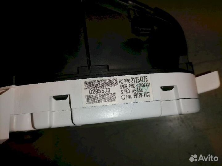 Спидометр (панель приборов) 31254775 Volvo V50 MW