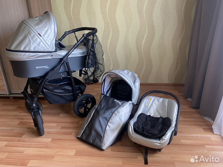 Коляска 3 в 1